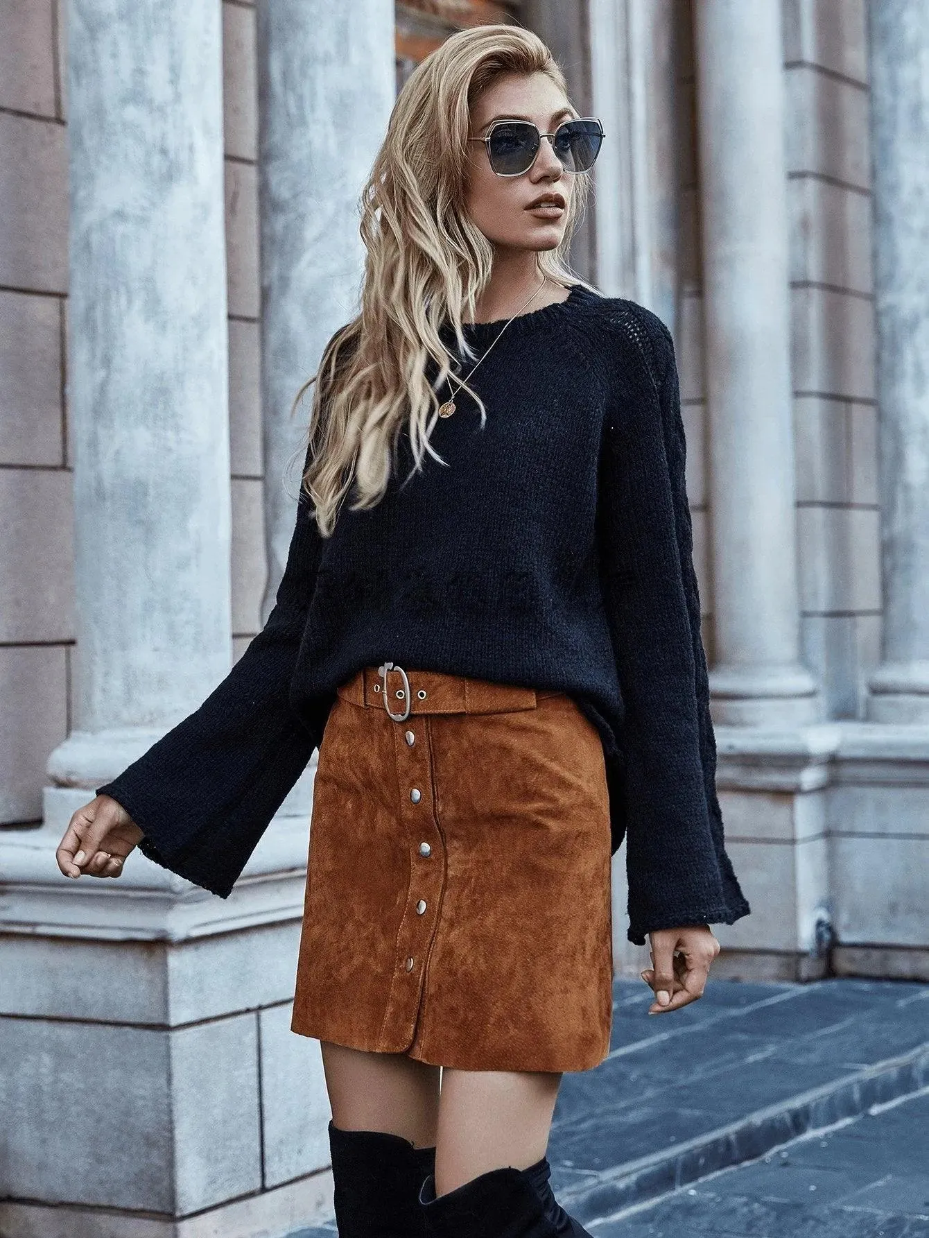 Casual Round Neck Bell Sleeve Solid Color Sweater